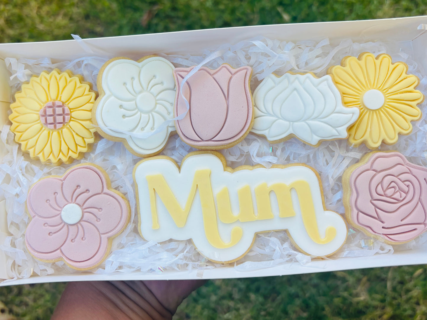 Mother’s Day Sugar box of Flowers Cookies