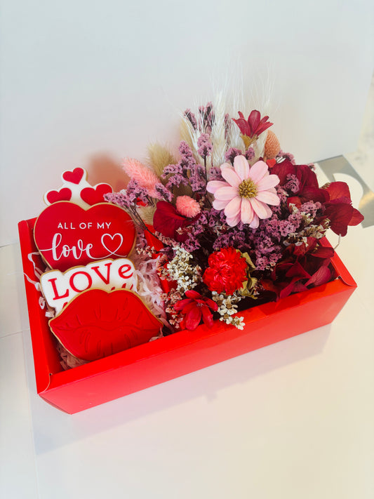 Valentines Sugar Cookie & Flowers Box