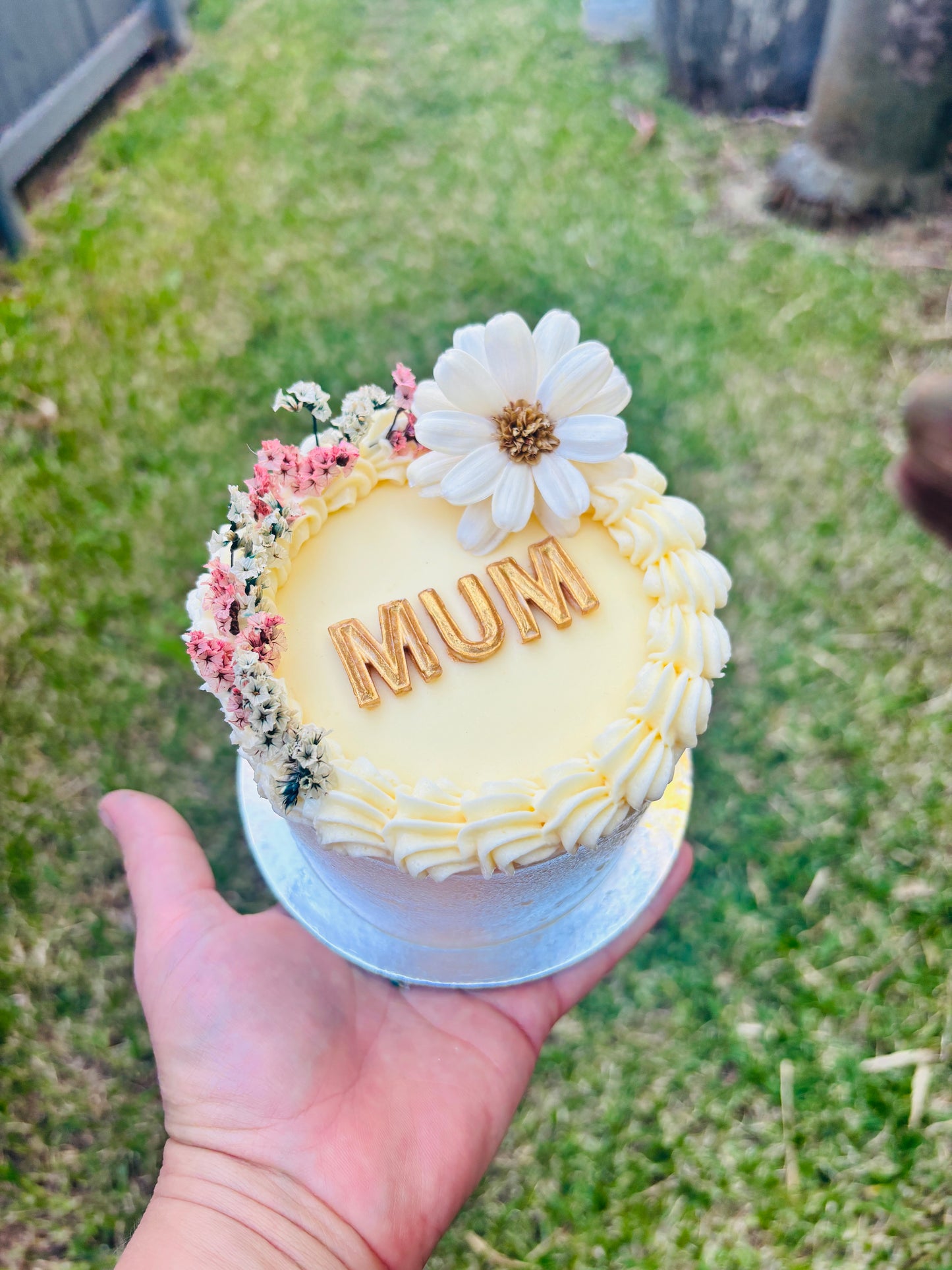 Mother’s Day Mini Bento Cake - Floral